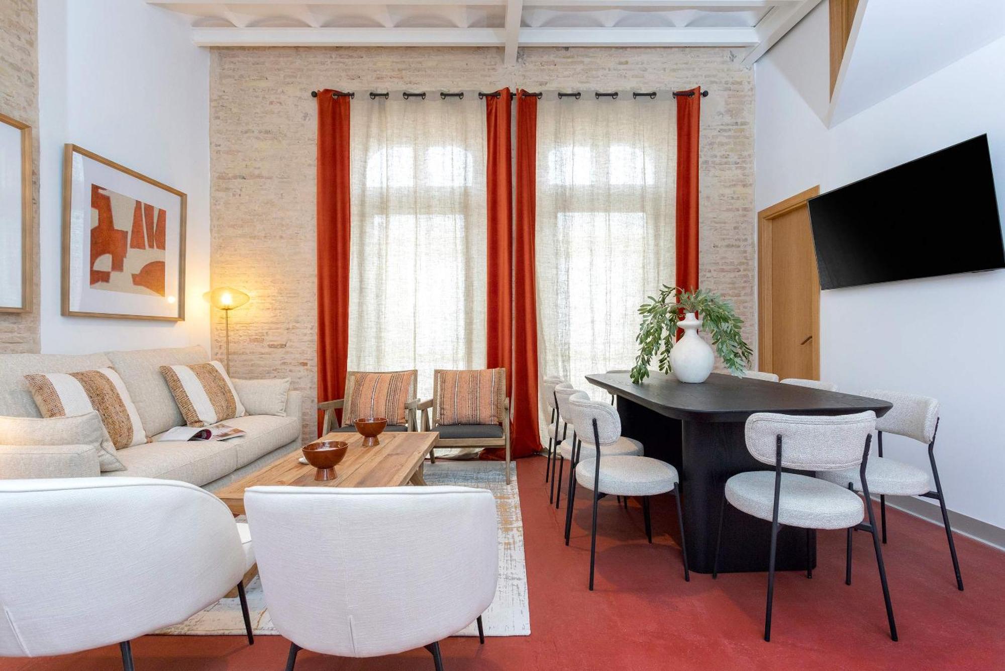 Genteel Gran Poder Apartment *